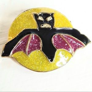 Terrifying tiny bat pin